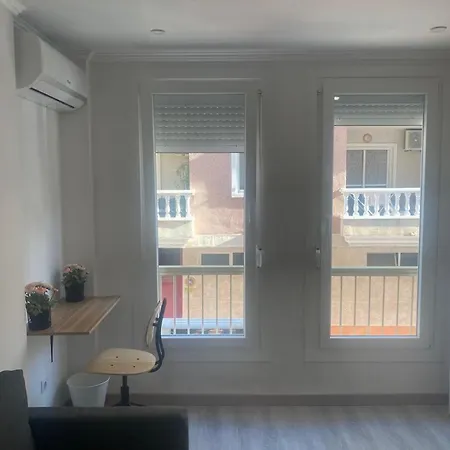 Apartment Lovely Next To The